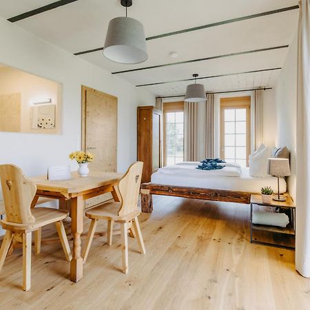 Kaeferberghof Im Burgenland, Komfortzimmer Mit Fruehstueck, Bed & Breakfast, Urlaub Am Bauernhof Eltendorf Luaran gambar