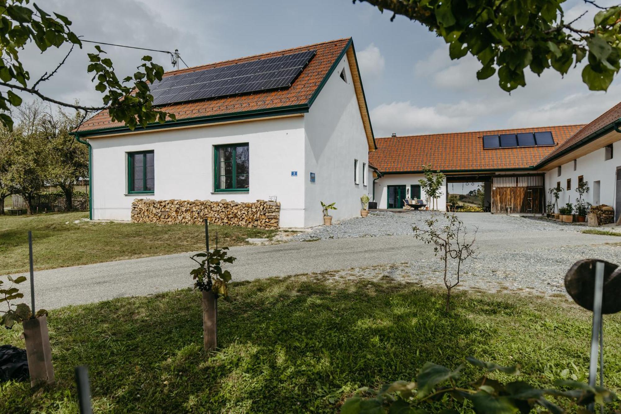 Kaeferberghof Im Burgenland, Komfortzimmer Mit Fruehstueck, Bed & Breakfast, Urlaub Am Bauernhof Eltendorf Luaran gambar